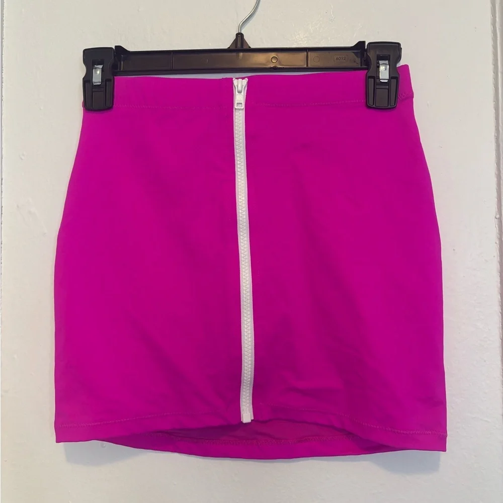 Skims Sporty Zipper Swim Mini Skirt Hibiscus - Size Small